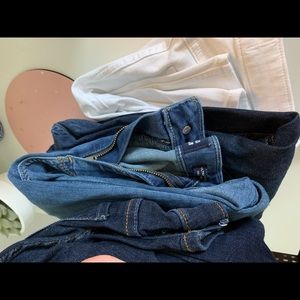 5 pair of Hollister skinny jean